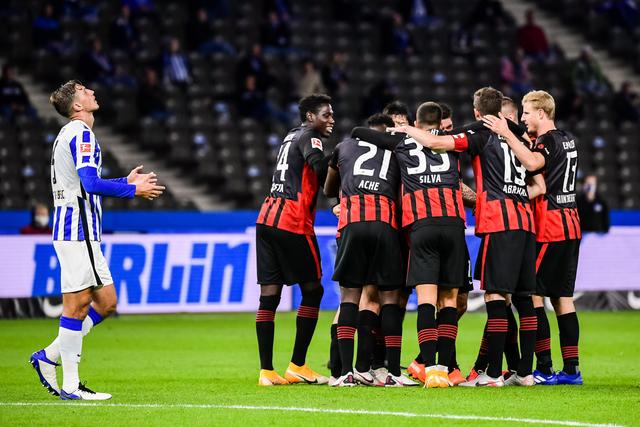 巴萨提出听证会申请 确保奥尔莫和维克托1月注册